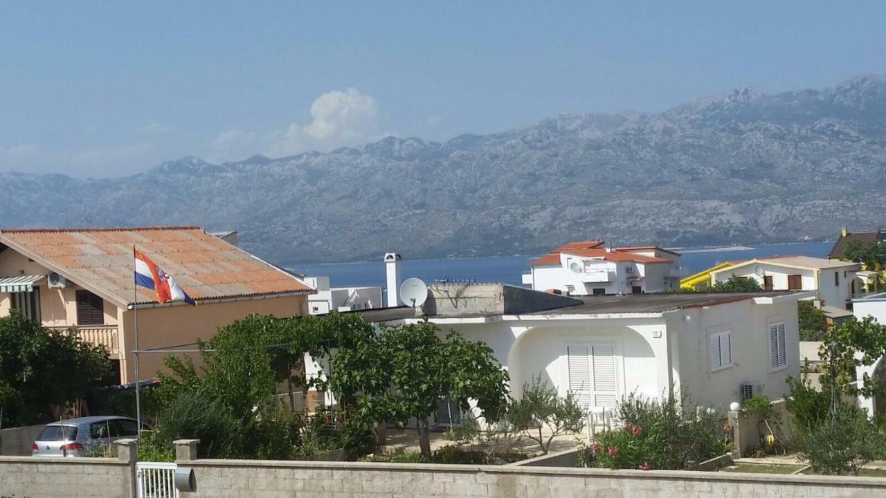 Miro Apartmani Ražanac Exterior foto